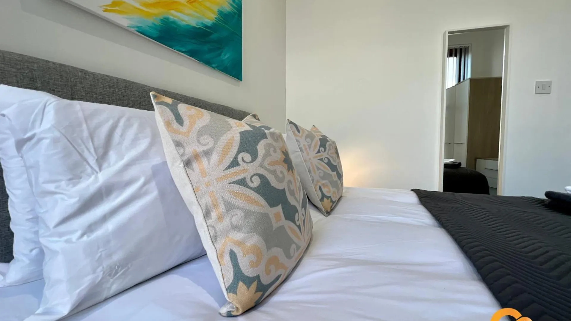 Apartment Central Waterfront Apartment: Cozy Long-Stay Near Transit Dundee United Kingdom